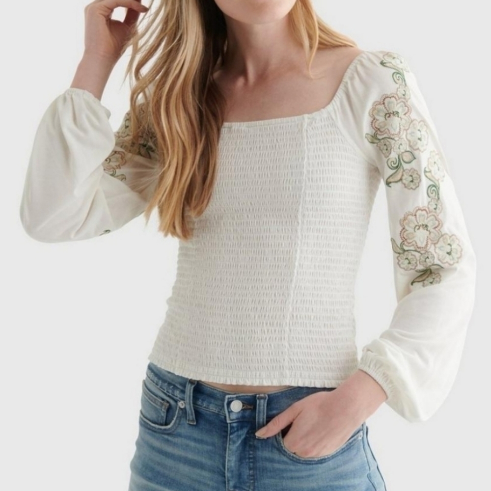 ๐ NWOT Lucky Brand Boho Embroidered Blouse ๐ - Picture 2 of 12